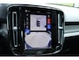 Volvo EX40 Single Motor Extended Range Plus Europa 82 kWh | Panorama dak| Harman Kardon| 360 graden Camera| Dak in zwart uitgevoerd| 20" Lichtmetalen velgen