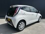 Toyota Aygo 1.0 VVT-i x-play AIRCO CAMERA LED 5 DEURS