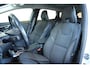 Volvo V40 Cross Country T3 Automaat Edition+ | Afneembare trekhaak | Stoelverwarming | Navigatie | Volvo on Call | Climate control | Parkeersensoren achter | High performance audio | Dealeronderhouden