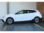 Volvo V40 Cross Country T3 Automaat Edition+ | Afneembare trekhaak | Stoelverwarming | Navigatie | Volvo on Call | Climate control | Parkeersensoren achter | High performance audio | Dealeronderhouden