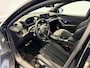 Peugeot 208 1.2 Hybrid 110 e-DCS6 GT l Camera l Navi l Parkeersensoren l Apple carplay & Android auto l DIRECT LEVERBAAR!!!