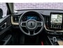 Volvo XC60 2.0 T6 Plug-in hybrid AWD Plus Dark | Facelift | Head-Up | Panoramadak | Trekhaak | 360 Camera | All-Season Banden | Google | Stoel en Stuurverwarming |