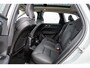 Volvo XC60 2.0 T6 Plug-in hybrid AWD Plus Dark | Facelift | Head-Up | Panoramadak | Trekhaak | 360 Camera | All-Season Banden | Google | Stoel en Stuurverwarming |