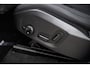 Volvo XC60 2.0 T6 Plug-in hybrid AWD Plus Dark | Facelift | Head-Up | Panoramadak | Trekhaak | 360 Camera | All-Season Banden | Google | Stoel en Stuurverwarming |