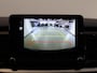 Kia Stonic 1.0 T-GDi MHEV DynamicLine | Navigatie | Parkeercamera | Apple Carplay/Android Auto | Climate Control | Cruise control |