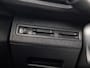 Peugeot 3008 1.6 e-THP Premium 165Pk Automaat (APPLE CARPLAY, GROOT NAVI, 360 CAMERA, FOCAL AUDIO, KEYLESS, SPORTSTOELEN, GETINT GLAS, NIEUWE APK, NIEUWSTAAT)