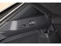 Volkswagen T-Roc 1.5 eTSI 150pk DSG R-Line First Edition Trekhaak Camera Stoelverwarming Adaptive Cruise Carplay