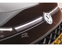Volkswagen T-Roc 1.5 eTSI 150pk DSG R-Line First Edition Trekhaak Camera Stoelverwarming Adaptive Cruise Carplay