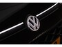 Volkswagen T-Roc 1.5 eTSI 150pk DSG R-Line First Edition Trekhaak Camera Stoelverwarming Adaptive Cruise Carplay