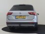 Volkswagen Tiguan Allspace 1.5 TSI Comfortline Business 150PK DSG/AUTO | Trekhaak uitklapbaar | Achteruitrijcamera | Apple carplay Android auto | Navigatie full map | Adaptief cruise control | DAB | LED | 17"LMV