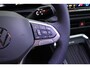 Volkswagen T-Roc 1.5 eTSI 150pk DSG R-Line First Edition Trekhaak Camera Stoelverwarming Adaptive Cruise Carplay