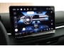 Volkswagen T-Roc 1.5 eTSI 150pk DSG R-Line First Edition Trekhaak Camera Stoelverwarming Adaptive Cruise Carplay
