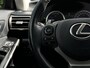 Lexus IS 300h Edition, NL AUTO, NAP LOGISCH, NAVIGATIE, CRUISE CONTROL, CLIMATE CONTROL, STOEL/STUURVERWARMING, KEYLESS, CAMERA, HALF LEDER, LICHTMETAAL 17"