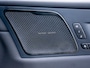 Volvo XC60 2.0 T8 Plug-in hybrid AWD Plus Dark | 7 Persoons | Stuurwiel verwarming | Trekhaak l Schuif- /kantel Pano l 360 cam l 22"