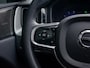 Volvo XC60 2.0 T8 Plug-in hybrid AWD Plus Dark | 7 Persoons | Stuurwiel verwarming | Trekhaak l Schuif- /kantel Pano l 360 cam l 22"