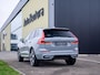 Volvo XC60 2.0 T8 Plug-in hybrid AWD Plus Dark | 7 Persoons | Stuurwiel verwarming | Trekhaak l Schuif- /kantel Pano l 360 cam l 21"