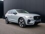 Volvo XC60 2.0 T8 Plug-in hybrid AWD Plus Dark | 7 Persoons | Stuurwiel verwarming | Trekhaak l Schuif- /kantel Pano l 360 cam l 21"