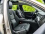 Volvo XC60 2.0 T6 Plug-in hybrid AWD Plus Dark | Pano | Head-up | Harman K | 360 camera |