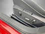 Volkswagen Golf 1.5eHybrid 200kW/272PK GTE Black Style DSG · Panoramadak · Trekhaak · Leder · Camera · Apple/Android Car Play · Garantie t/m 10-08-2030 of 100000km.