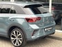 Volkswagen T-Roc 1.5 TSI 150pk R-Line Black Style DSG - CarPlay | Camera | IQ.Light | Stoelverw. | Afn. trekhaak