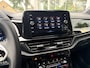 Volkswagen T-Roc 1.5 TSI 150pk R-Line Black Style DSG - CarPlay | Camera | IQ.Light | Stoelverw. | Afn. trekhaak