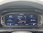 Volkswagen T-Roc 1.5 TSI 150pk R-Line Black Style DSG - CarPlay | Camera | IQ.Light | Stoelverw. | Afn. trekhaak