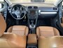 Volkswagen Golf 1.4 TSI Highline Airco Cruise controle Parkeersensoren voor en achter Navigatiesysteem met audio Radio voorbereiding