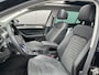 Volkswagen Passat Variant 1.4 TSI PHEV GTE Business / AUTOMAAT/ TREKHAAK/ PANO/ ALCANTARA/ 218 PK/ CAMERA/ PARK. SENSOREN/ ERGO COMFORT/ ELEK. ACHTERKLEP/ STOELVERWARM./ ADAPT. CRUISE/ APP CONNECT/ NAVI/ CLIMA/ DAB/ 17" LMV