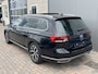 Volkswagen Passat Variant 1.4 TSI PHEV GTE Business / AUTOMAAT/ TREKHAAK/ PANO/ ALCANTARA/ 218 PK/ CAMERA/ PARK. SENSOREN/ ERGO COMFORT/ ELEK. ACHTERKLEP/ STOELVERWARM./ ADAPT. CRUISE/ APP CONNECT/ NAVI/ CLIMA/ DAB/ 17" LMV