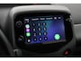Toyota Aygo 1.0 VVT-i x-joy | Apple Carplay / Android Auto | Clima | Camera | 15 inch | Bluetooth | Privacy glas