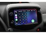 Toyota Aygo 1.0 VVT-i x-joy | Apple Carplay / Android Auto | Clima | Camera | 15 inch | Bluetooth | Privacy glas