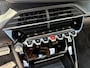 Peugeot e-2008 EV GT Pack 50 kWh | Panoramadak | Cruise control | Apple Carplay/Android Auto