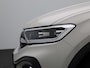 Volkswagen T-Roc 1.5 TSI R-Line 150 PK| Achterklep Elektrisch | Stoelverwarming | Achteruitrijcamera | Keyless Access | LED Plus | Dodehoekdetectie