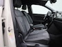 Volkswagen T-Roc 1.5 TSI R-Line 150 PK| Achterklep Elektrisch | Stoelverwarming | Achteruitrijcamera | Keyless Access | LED Plus | Dodehoekdetectie
