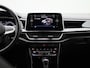 Volkswagen T-Roc 1.5 TSI R-Line 150 PK| Achterklep Elektrisch | Stoelverwarming | Achteruitrijcamera | Keyless Access | LED Plus | Dodehoekdetectie