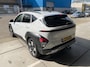 Hyundai Kona 1.6 GDI HEV Comfort Smart **WORDT VERWACHT** TREKHAAK | FULL LED | NAVIGATIE | 18 INCH VELGEN Poetser