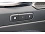Volvo XC40 B4 197PK Plus Dark | Trekhaak | 360° | Panoramadak | Getint Glas | HK Audio