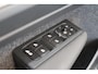 Volvo XC40 B4 197PK Plus Dark | Trekhaak | 360° | Panoramadak | Getint Glas | HK Audio