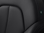 Volvo XC40 2.0 B4 Plus Dark | Achterbank verwarmd | All-seasonbanden | Charcoal hemelbekleding