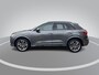 Audi Q3 45 TFSIe 245pk S edition · Camera · Apple/Android Car Play · Dodehoeksensoren · 19'' · Drive select · Navigatie · Leder/Stof