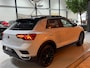 Volkswagen T-Roc 1.5 TSI Sport Business R|Automaat|ACC|Pano|19" Zwarte Velgen|Trekhaak 1.500kg|Blindspot|Keyless|Rijklaar