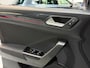 Volkswagen T-Roc 1.5 TSI Sport Business R|Automaat|ACC|Pano|19" Zwarte Velgen|Trekhaak 1.500kg|Blindspot|Keyless|Rijklaar