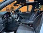 Volkswagen T-Roc 1.5 TSI Sport Business R|Automaat|ACC|Pano|19" Zwarte Velgen|Trekhaak 1.500kg|Blindspot|Keyless|Rijklaar