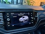 Volkswagen T-Roc 1.5 TSI Sport Business R|Automaat|ACC|Pano|19" Zwarte Velgen|Trekhaak 1.500kg|Blindspot|Keyless|Rijklaar
