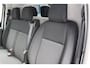 Peugeot e-Expert L3 75 kWh | 8 JAAR GARANTIE | CAMERA | NAVI | BETIMMERING | DRAADLOOS CARPLAY | COMFORT WAND |