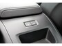 Volvo XC60 T6 Plug-in hybrid AWD Plus Dark | Panoramadak | 360° Parkeercamera | Parkeersensoren voor + achter | Harman Kardon Premium Audio | BLIS | Adaptive Cruise Control | Google Infotainment | Parkeerverwarming |Semi Electrische Trekhaak.