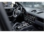 Porsche Cayenne 3.0 E-Hybrid 463PK | Luchtvering | 22" LM Velgen | Panoramadak | Sport Chrono | PDLS Plus | Surround View | Memory Pack |