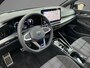 Volkswagen Golf 1.5eHybrid 200kW/272PK GTE Black Style · Panoramadak · Trekhaak · Apple/Android Car Play · Garantie t/m 10-09-2030 of 10000km.