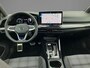 Volkswagen Golf 1.5eHybrid 200kW/272PK GTE Black Style · Panoramadak · Trekhaak · Apple/Android Car Play · Garantie t/m 10-09-2030 of 10000km.