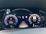Volkswagen Golf 1.5eTSI/150PK R-Line DSG · Camera · Apple/Android Car Play · Stuur- & Stoelverwarming · Garantie t/m 14-03-2027
